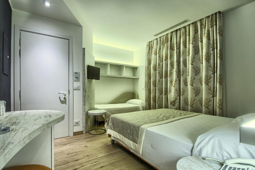 Gabbiano Hotel Civitanova Marche Exterior photo