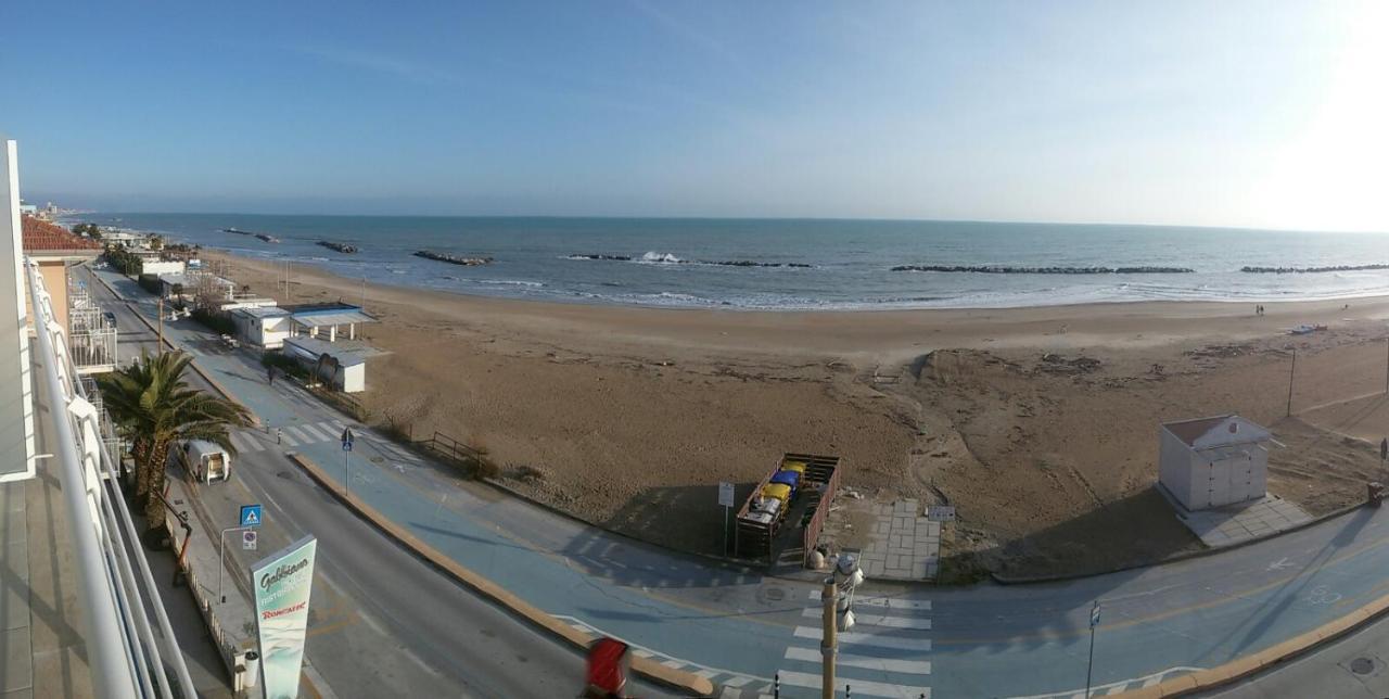 Gabbiano Hotel Civitanova Marche Exterior photo